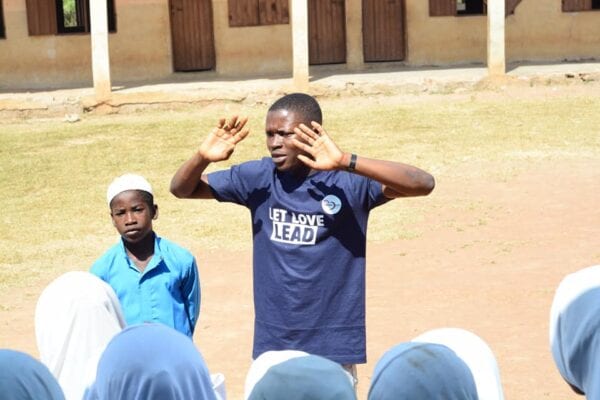 78455380_945140705861102_526576107319721984_n